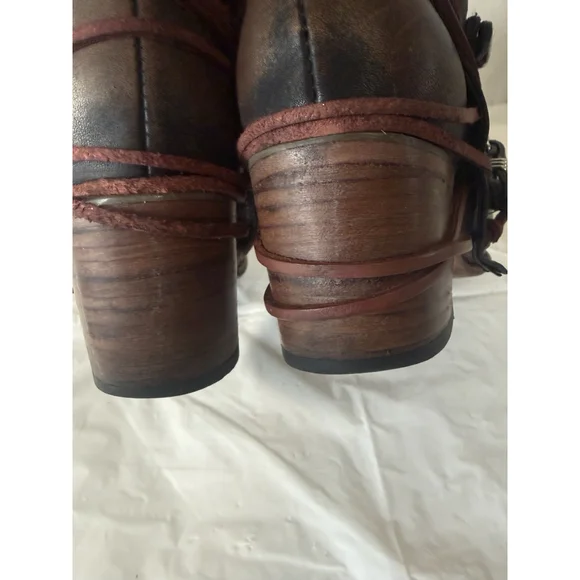 Freebird by Steven Crue boot black Leather Ankle Strap Zip Distress Size 11 - Picture 16 of 16